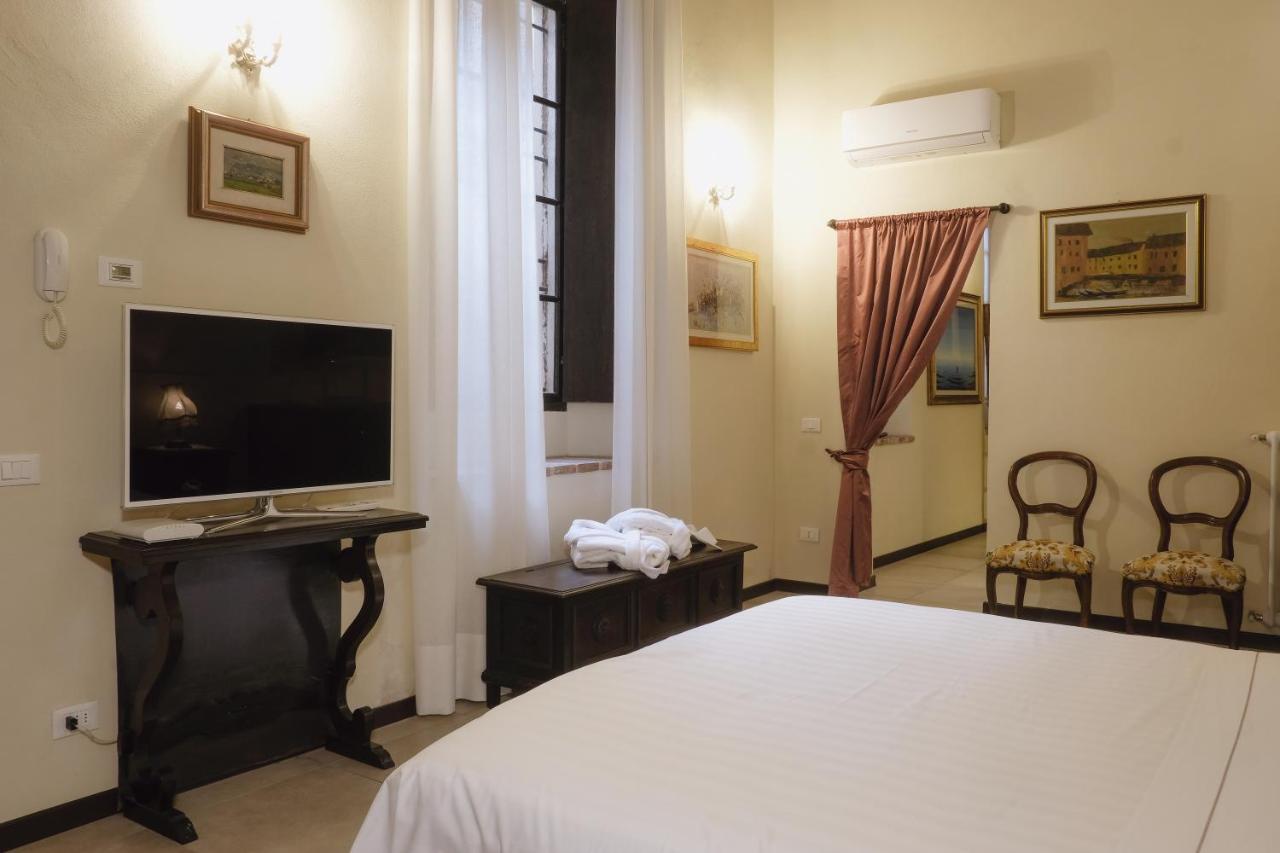 קרמונה Foresteria Palazzo Guazzoni Zaccaria מראה חיצוני תמונה