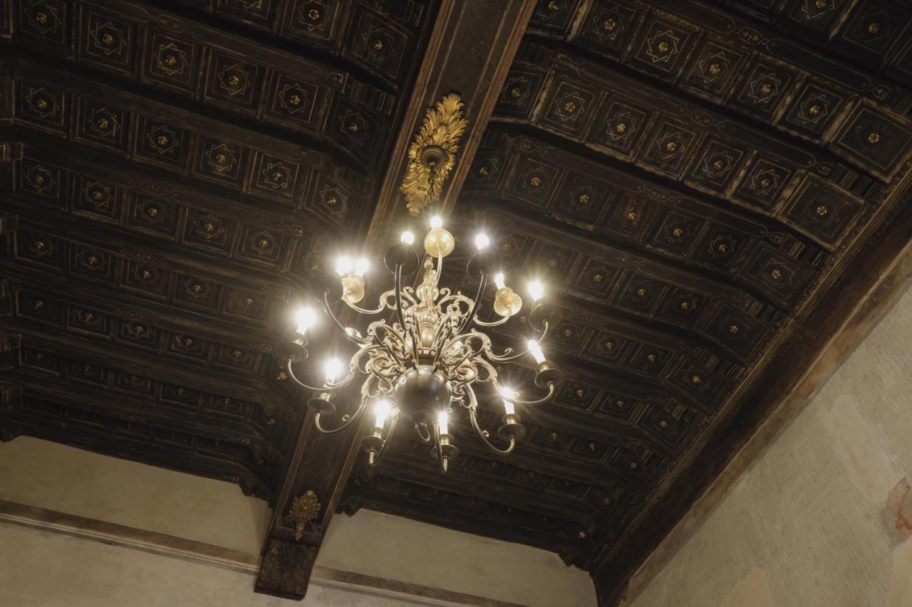 קרמונה Foresteria Palazzo Guazzoni Zaccaria מראה חיצוני תמונה